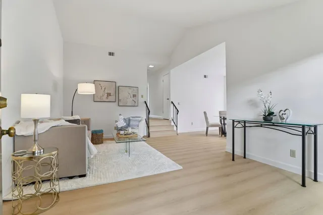 $685,000 | 403 Kenbrook Circle, San Jose, CA 95111