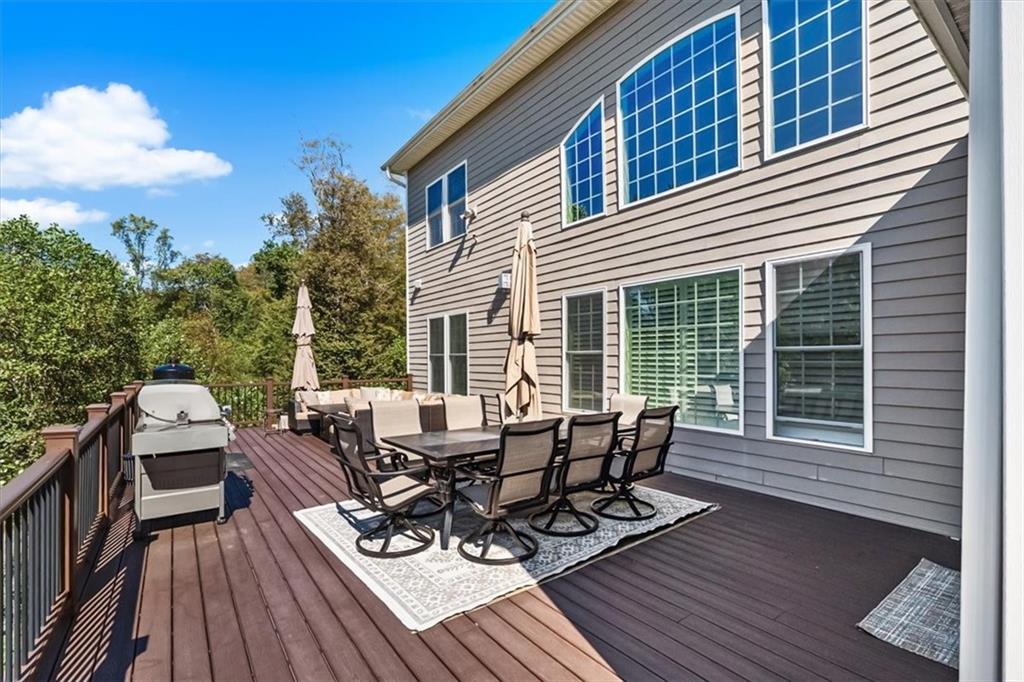 204 Durrow Court Mars, PA 16046 - Photo 17 of 24 a view of a patio with table and chairs