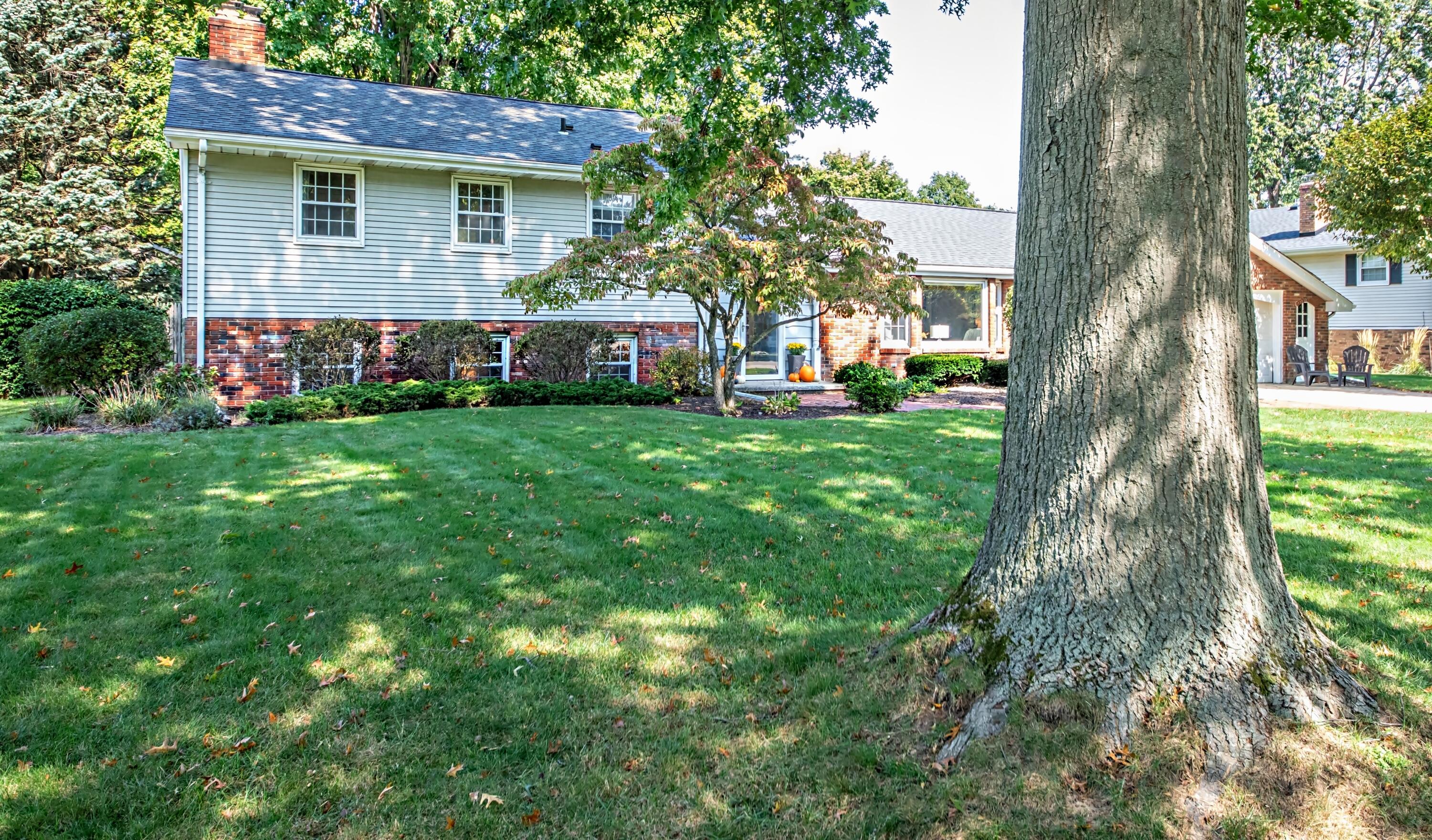 1533 Jasmine Road St. Joseph, MI 49085 - Photo 3 of 30 DSC03963_