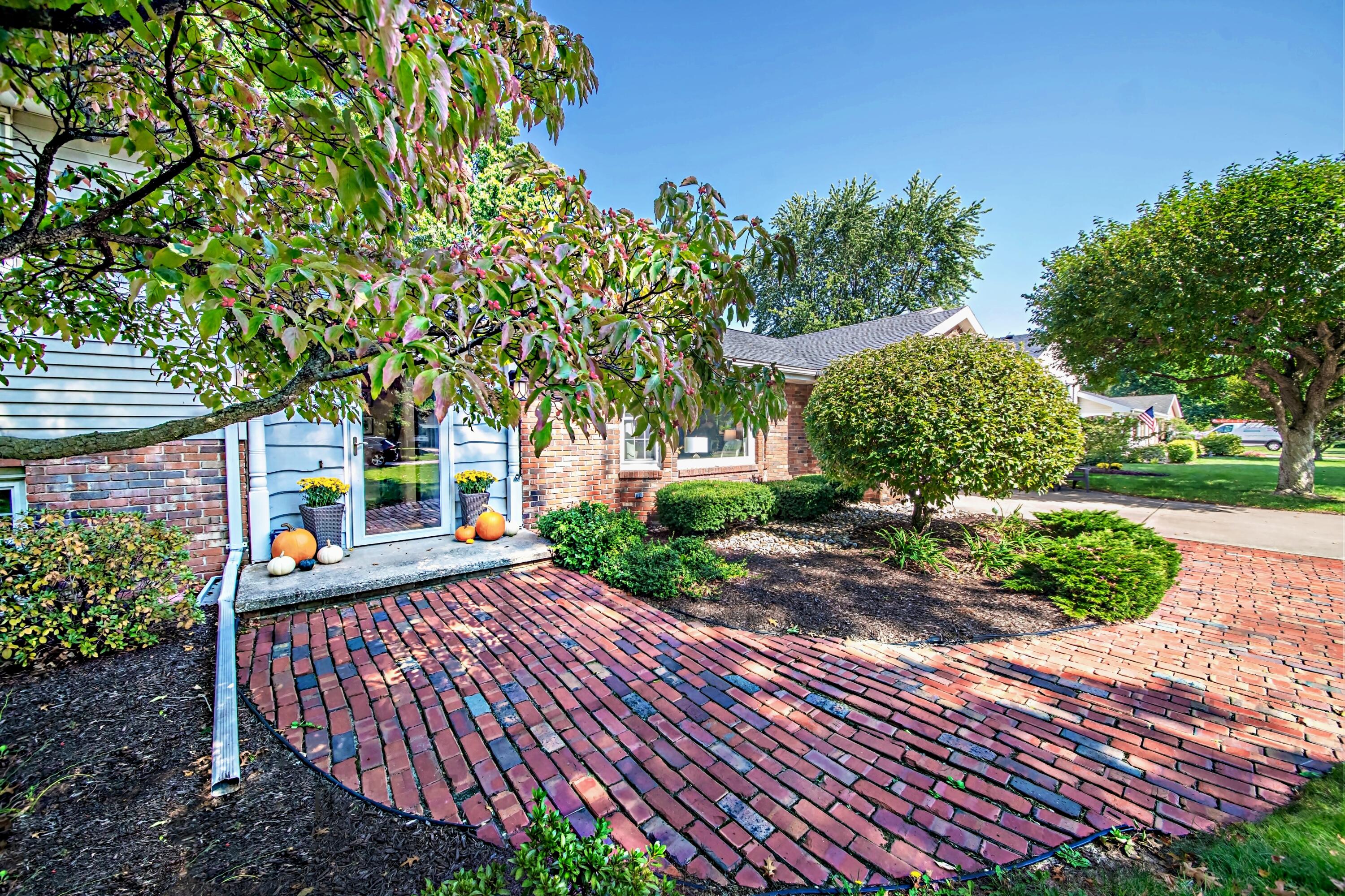 1533 Jasmine Road St. Joseph, MI 49085 - Photo 4 of 30 DSC03966_