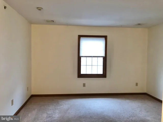 $1,300 | 358 Main Street, Unit 3, Royersford, PA 19468