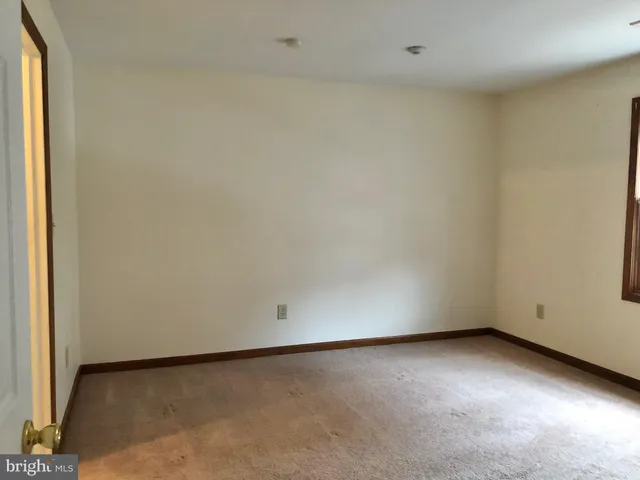 $1,300 | 358 Main Street, Unit 3, Royersford, PA 19468