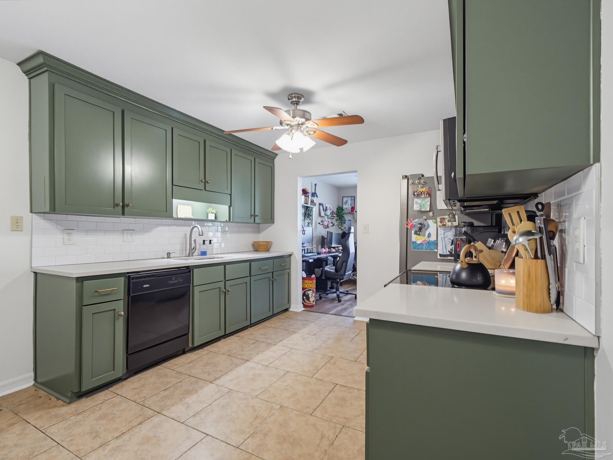 105 Beland Road Pensacola, FL 32534 - Photo 16 of 61