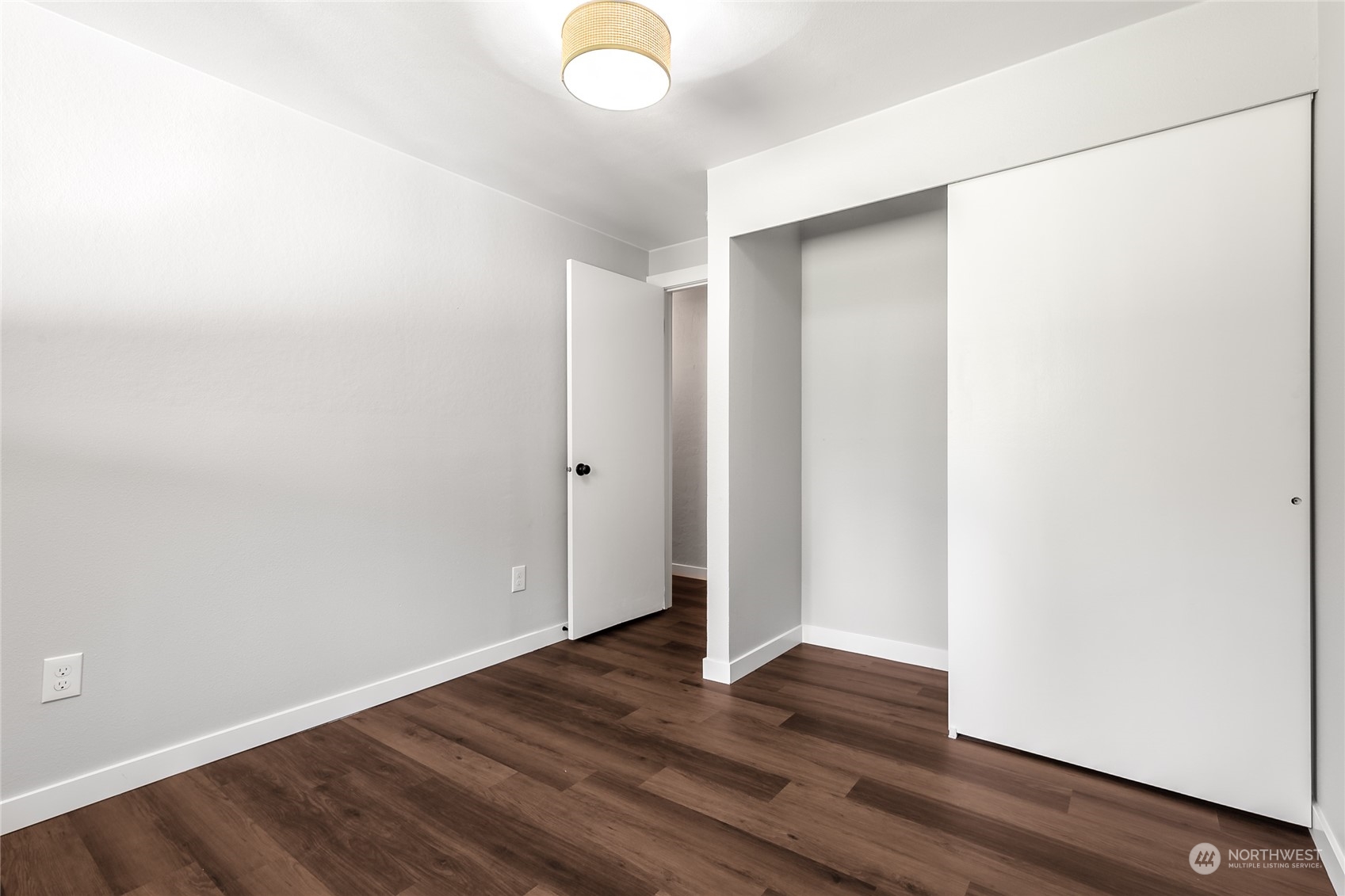 923 Tipsoo Loop North Rainier, WA 98576 - Photo 24 of 35