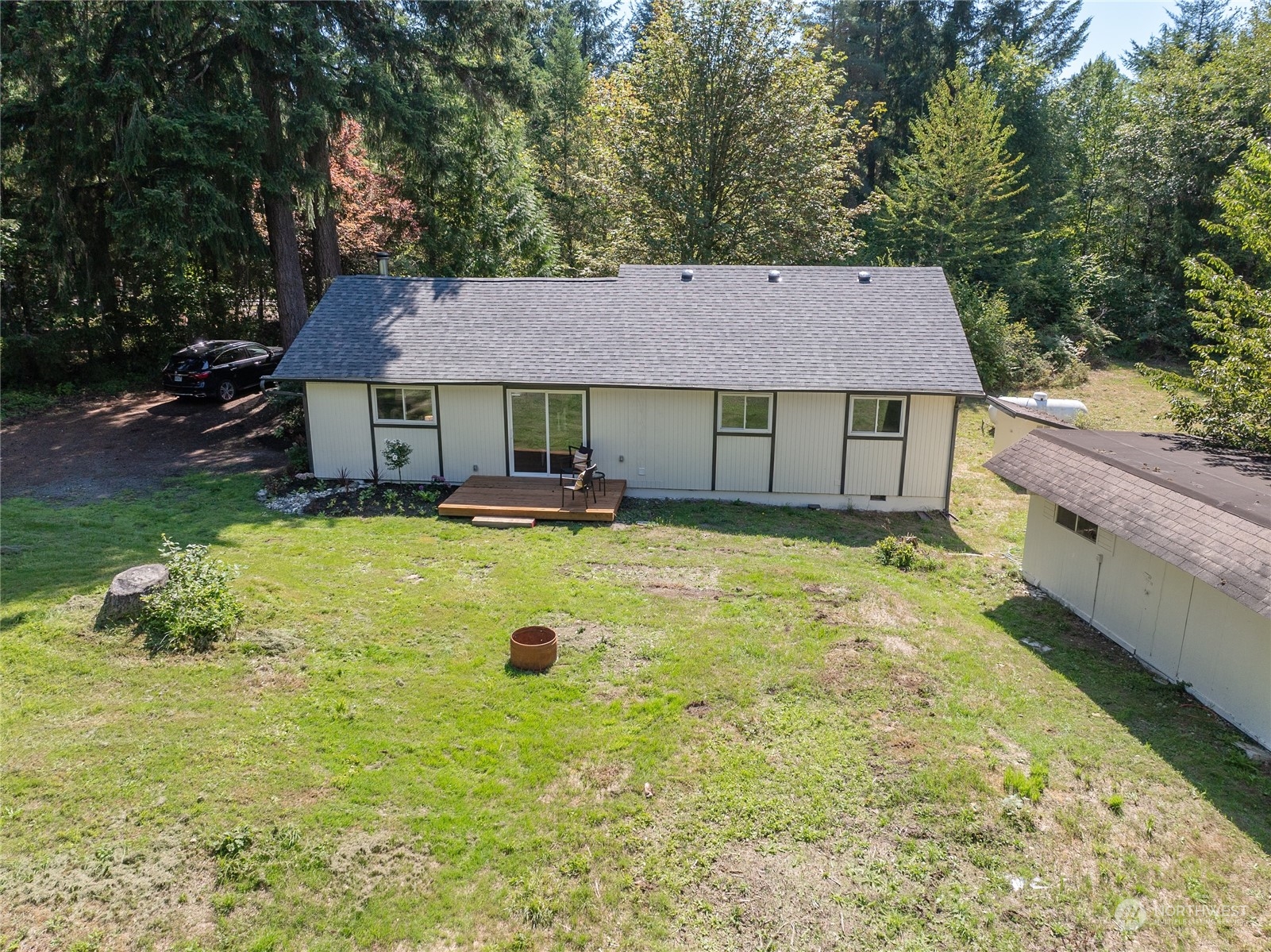 923 Tipsoo Loop North Rainier, WA 98576 - Photo 27 of 35