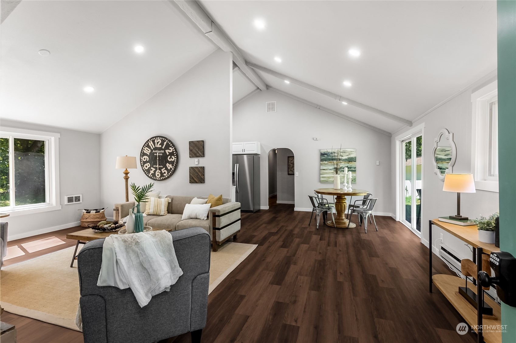 923 Tipsoo Loop North Rainier, WA 98576 - Photo 5 of 35