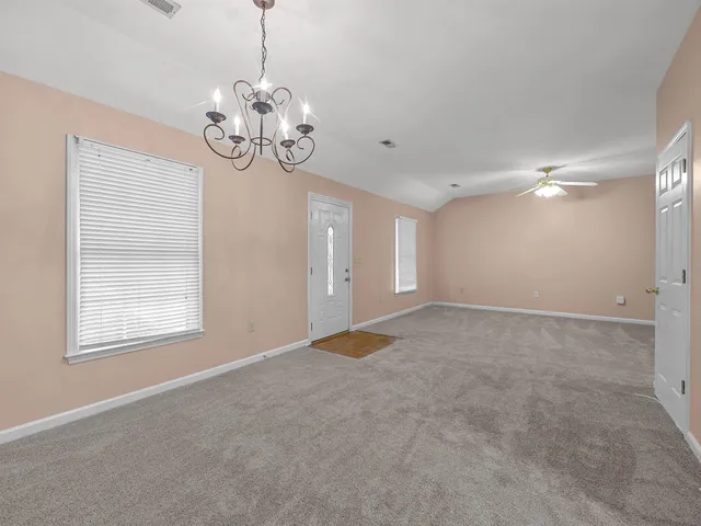 $204,900 | 350 West Pointe Drive, Spartanburg, SC 29301