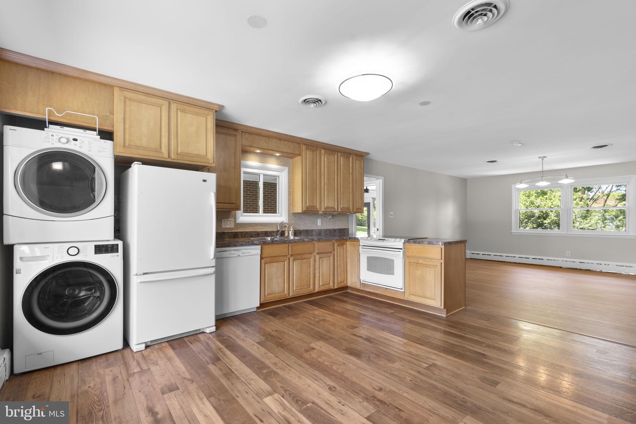 18015 Muncaster Road Rockville, MD 20855 - Photo 11 of 91