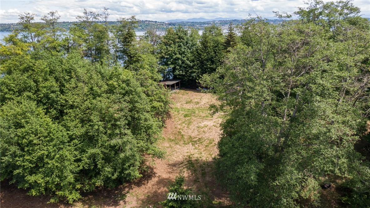 41-xx Southwest Luana Beach Road Vashon, WA 98070 - Photo 4 of 13 Gallery Image 4