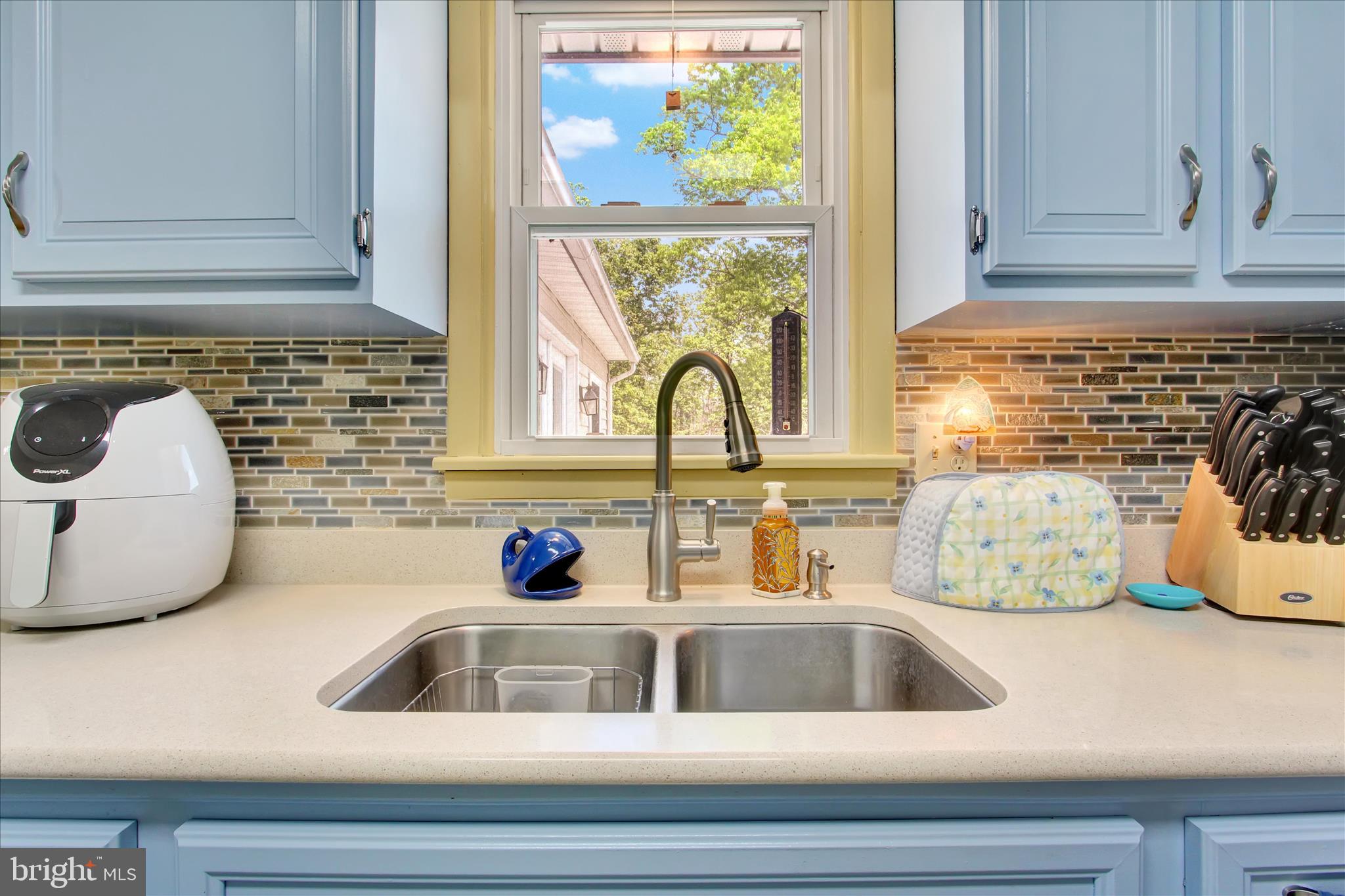 2275 Mummasburg Road Gettysburg, PA 17325 - Photo 20 of 31 a kitchen with a sink and a window