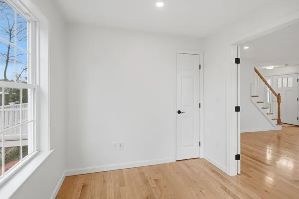 $679,900 | 38 Colonial Road, Webster, MA 01570