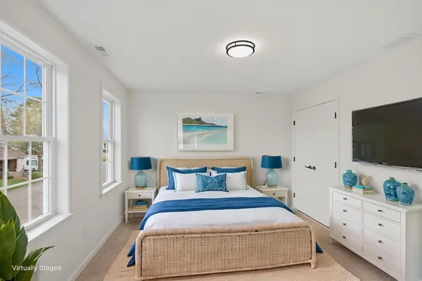 $679,900 | 38 Colonial Road, Webster, MA 01570