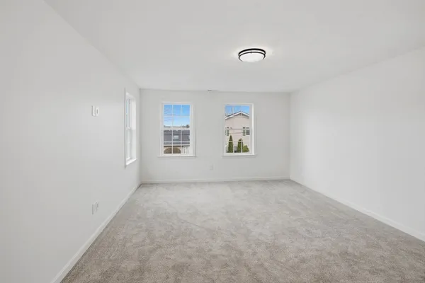 $679,900 | 38 Colonial Road, Webster, MA 01570