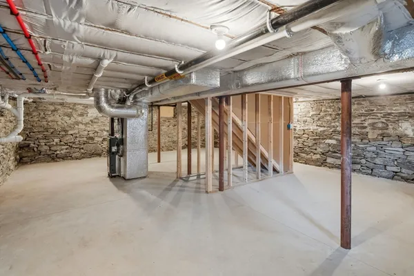 $679,900 | 38 Colonial Road, Webster, MA 01570