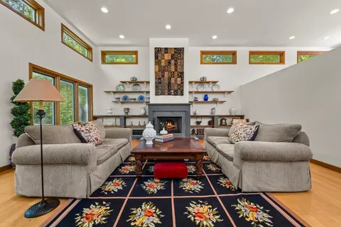 $1,245,000 | 1762 Linden Avenue, Highland Park, IL 60035