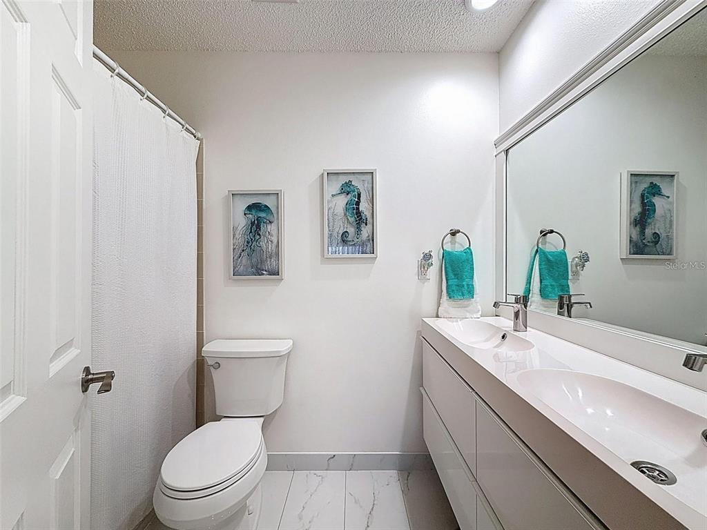 9981 Eagles Point Circle, Unit 4 Port Richey, FL 34668 - Photo 10 of 32