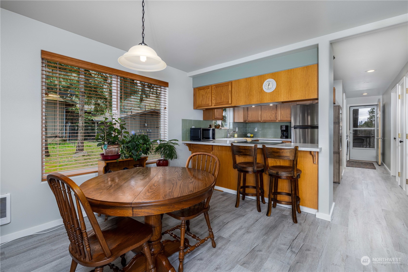 61 Southeast High Road Shelton, WA 98584 - Photo 6 of 33 Gallery Image 6