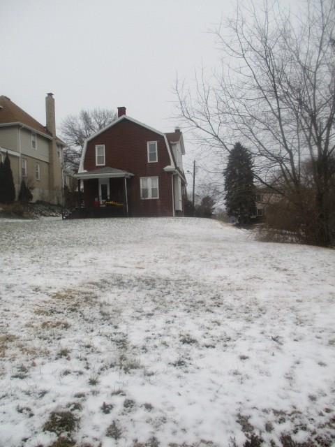 560 5th Street Butler, PA 16001 - Photo 20 of 20 View of back yard to house