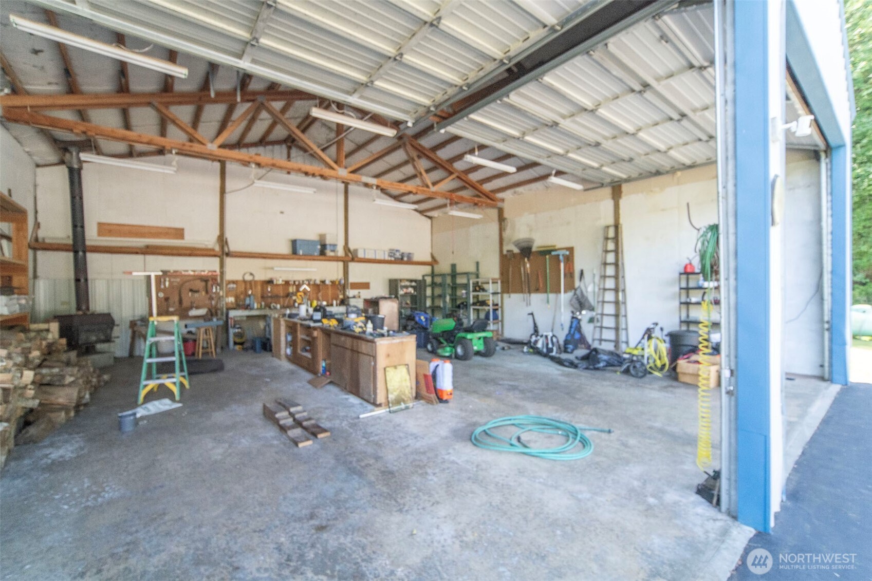 2196 North Bluff Road Greenbank, WA 98253 - Photo 25 of 26 Gallery Image 25