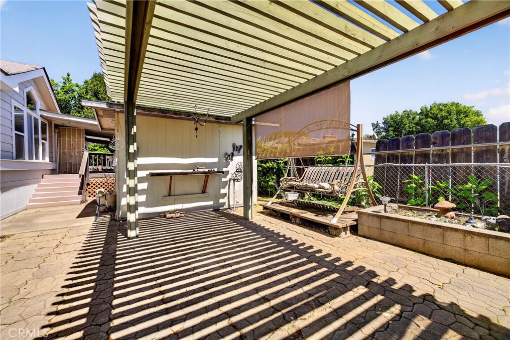 32 Sheldon Avenue Gridley, CA 95948 - Photo 54 of 75 a view of porch with seating space