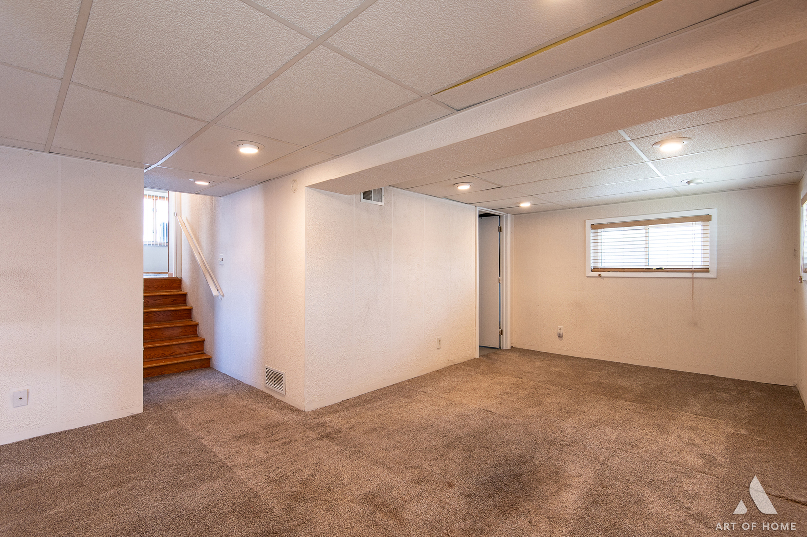 3034 190th Street Lansing, IL 60438 - Photo 14 of 25 a view of an empty room