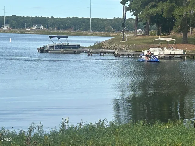 $749,900 | 135 Rowboat Way, Littleton, NC 27850