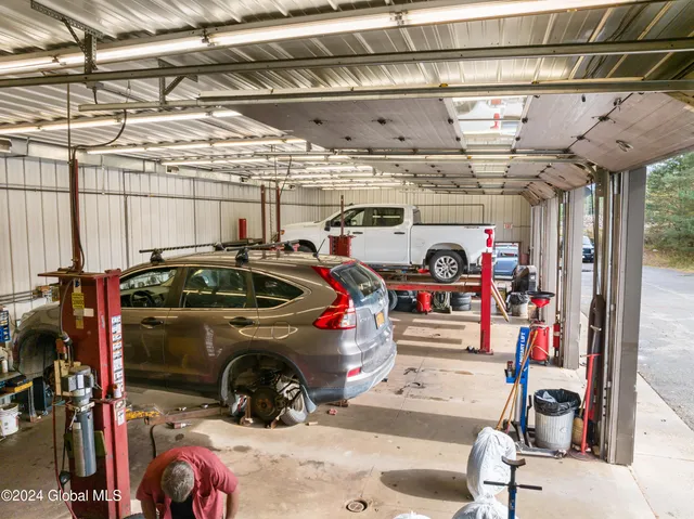 $748,000 | 559 Lake Flower Avenue, Saranac Lake, NY 12983