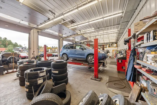 $748,000 | 559 Lake Flower Avenue, Saranac Lake, NY 12983