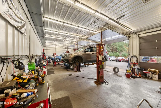 $748,000 | 559 Lake Flower Avenue, Saranac Lake, NY 12983