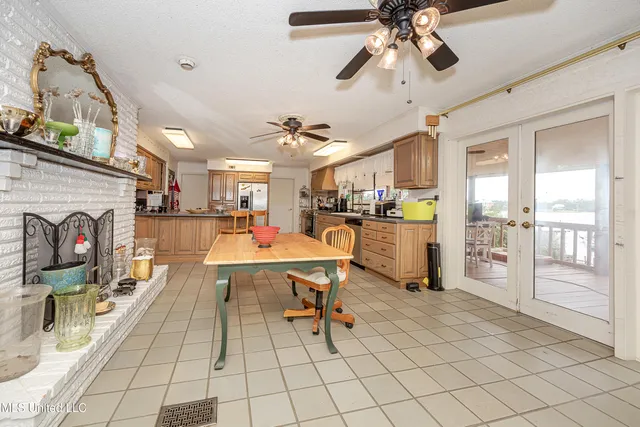 $950,000 | 1204 Hill Crest Road, Ocean Springs, MS 39564