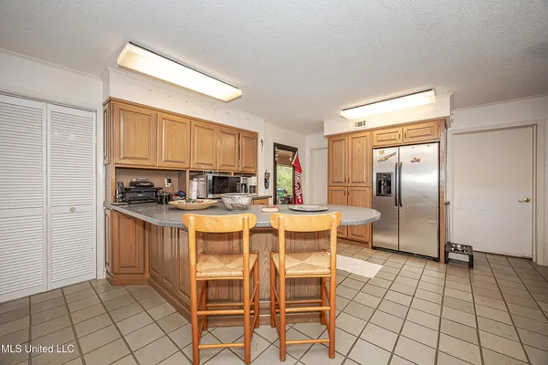 $950,000 | 1204 Hill Crest Road, Ocean Springs, MS 39564