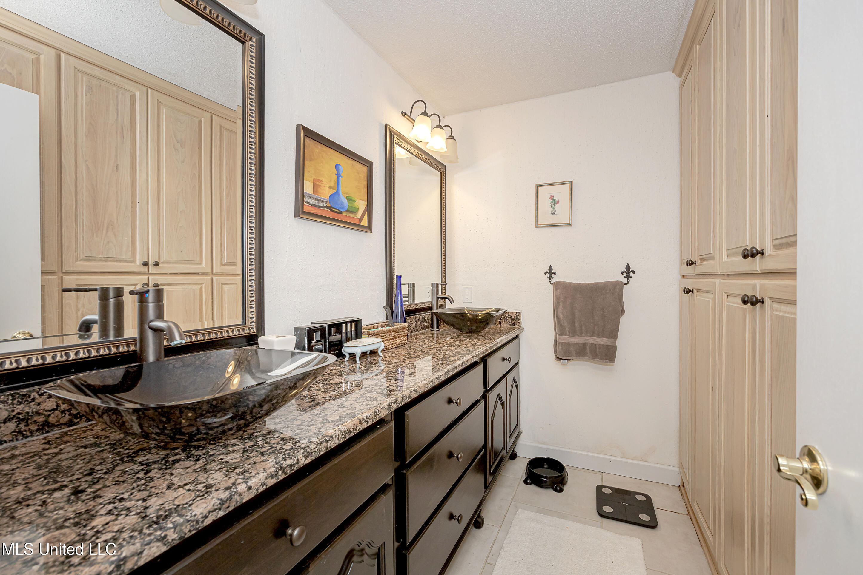 1204 Hill Crest Road Ocean Springs, MS 39564 - Photo 42 of 91 IMG_2037