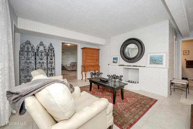 $950,000 | 1204 Hill Crest Road, Ocean Springs, MS 39564