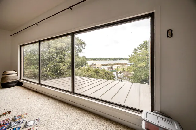 $950,000 | 1204 Hill Crest Road, Ocean Springs, MS 39564