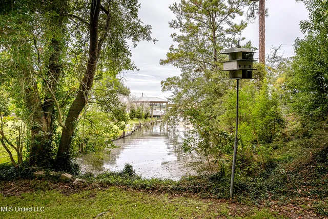 $950,000 | 1204 Hill Crest Road, Ocean Springs, MS 39564