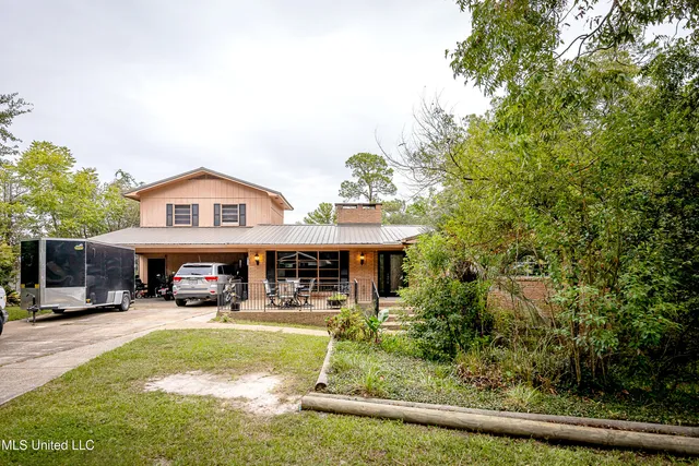$950,000 | 1204 Hill Crest Road, Ocean Springs, MS 39564