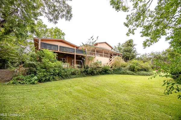$950,000 | 1204 Hill Crest Road, Ocean Springs, MS 39564