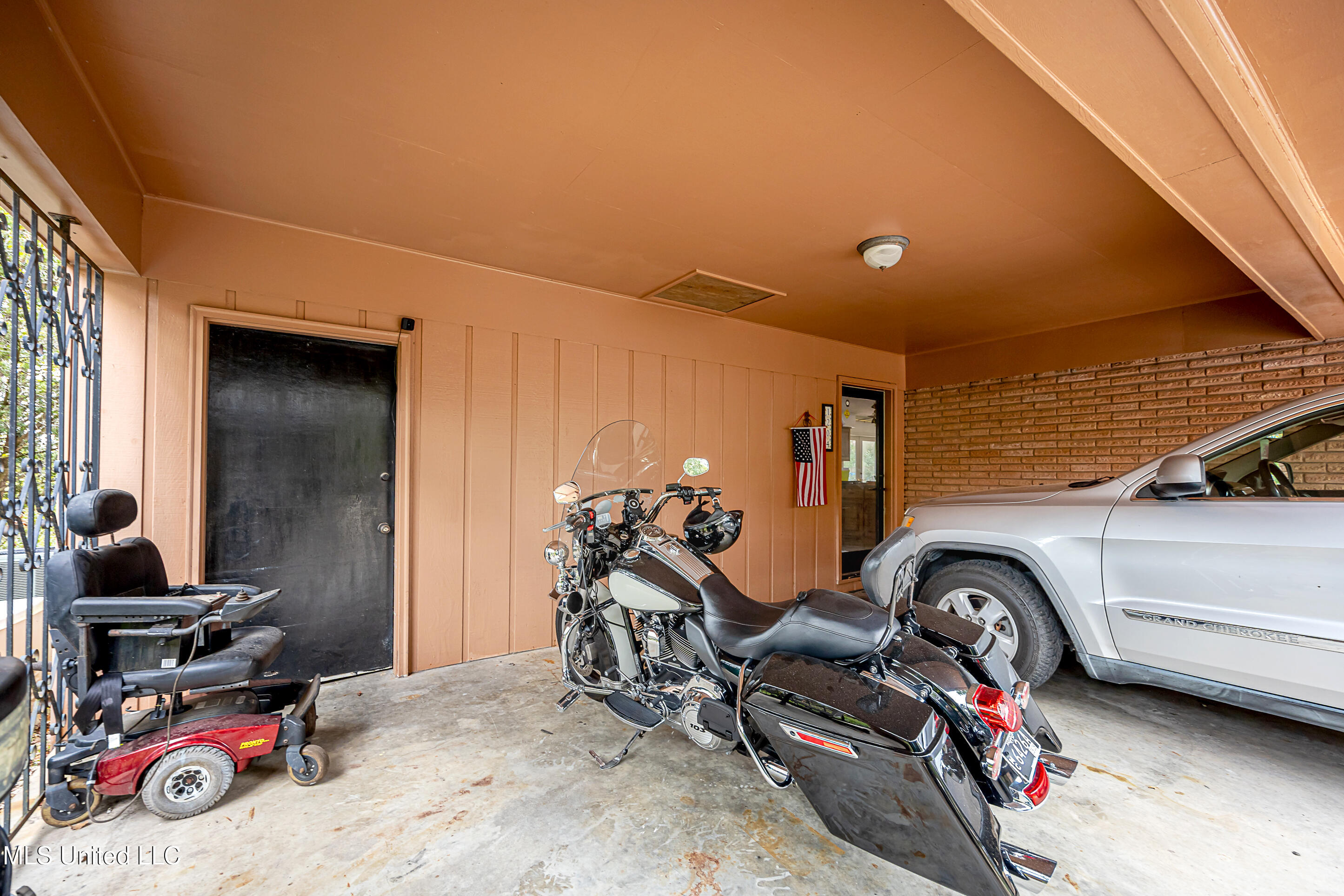 1204 Hill Crest Road Ocean Springs, MS 39564 - Photo 9 of 91 IMG_1983