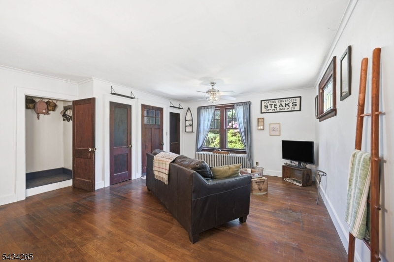 135 Franklin Road Denville, NJ 07834 - Photo 18 of 49