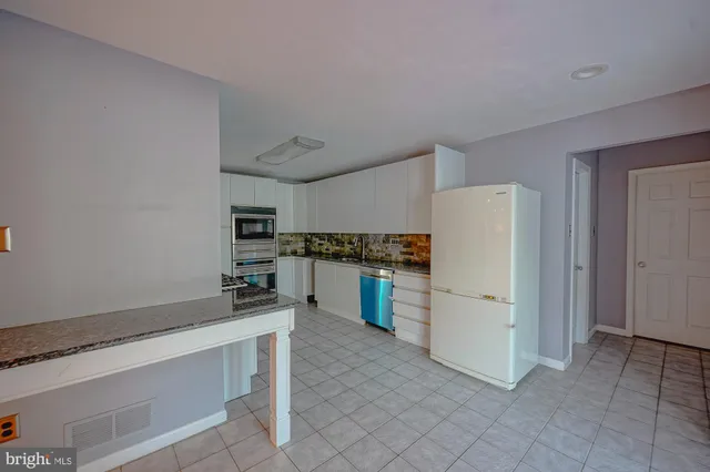 $675,000 | 1542 Chalet Drive, Cherry Hill, NJ 08003