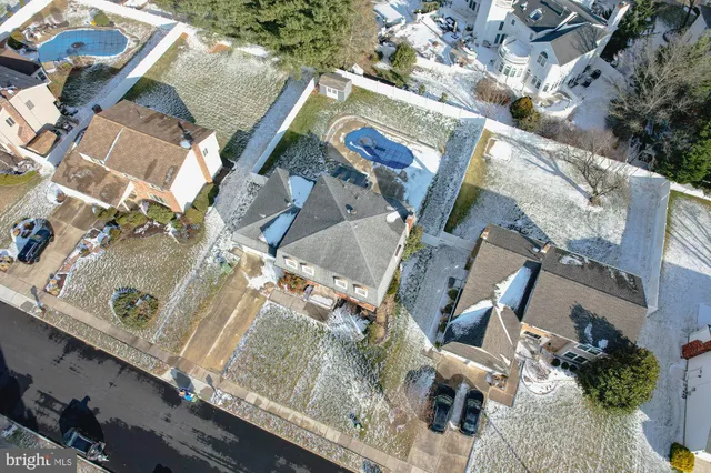 $675,000 | 1542 Chalet Drive, Cherry Hill, NJ 08003