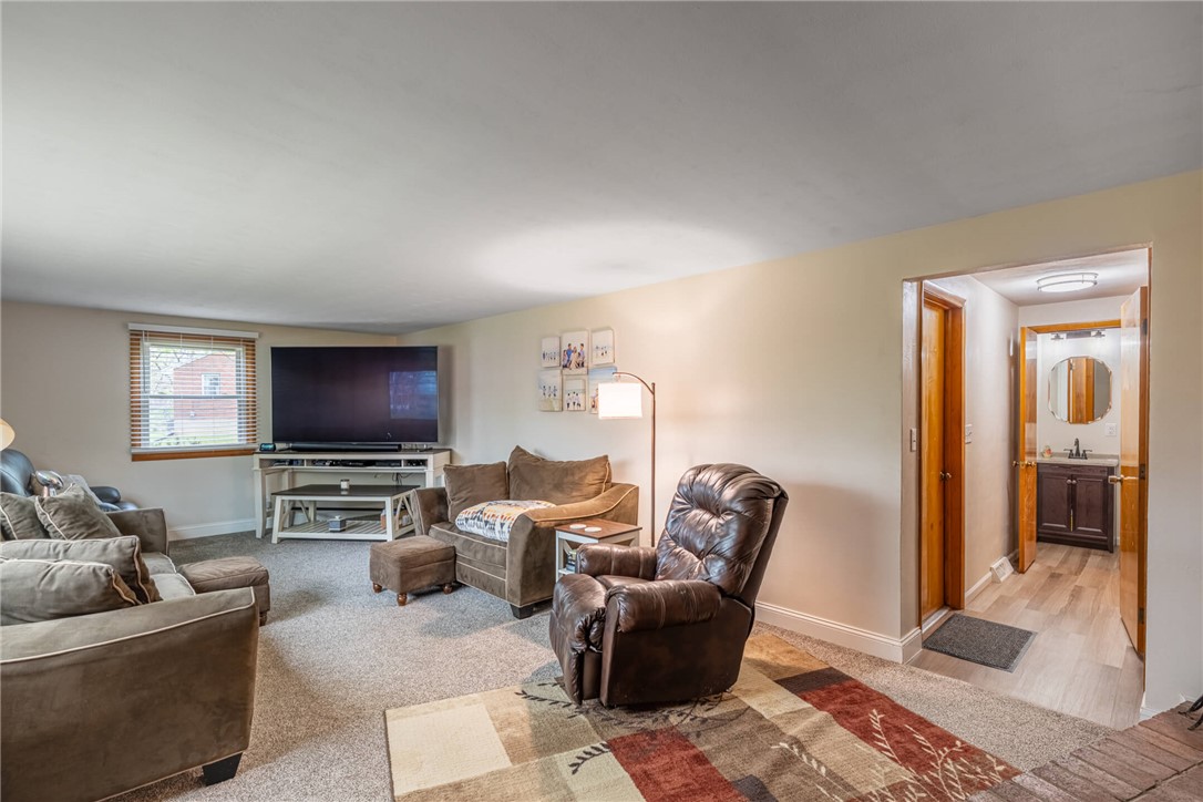 4155 Ridgetop Drive Bellbrook, OH 45305 - Photo 14 of 46