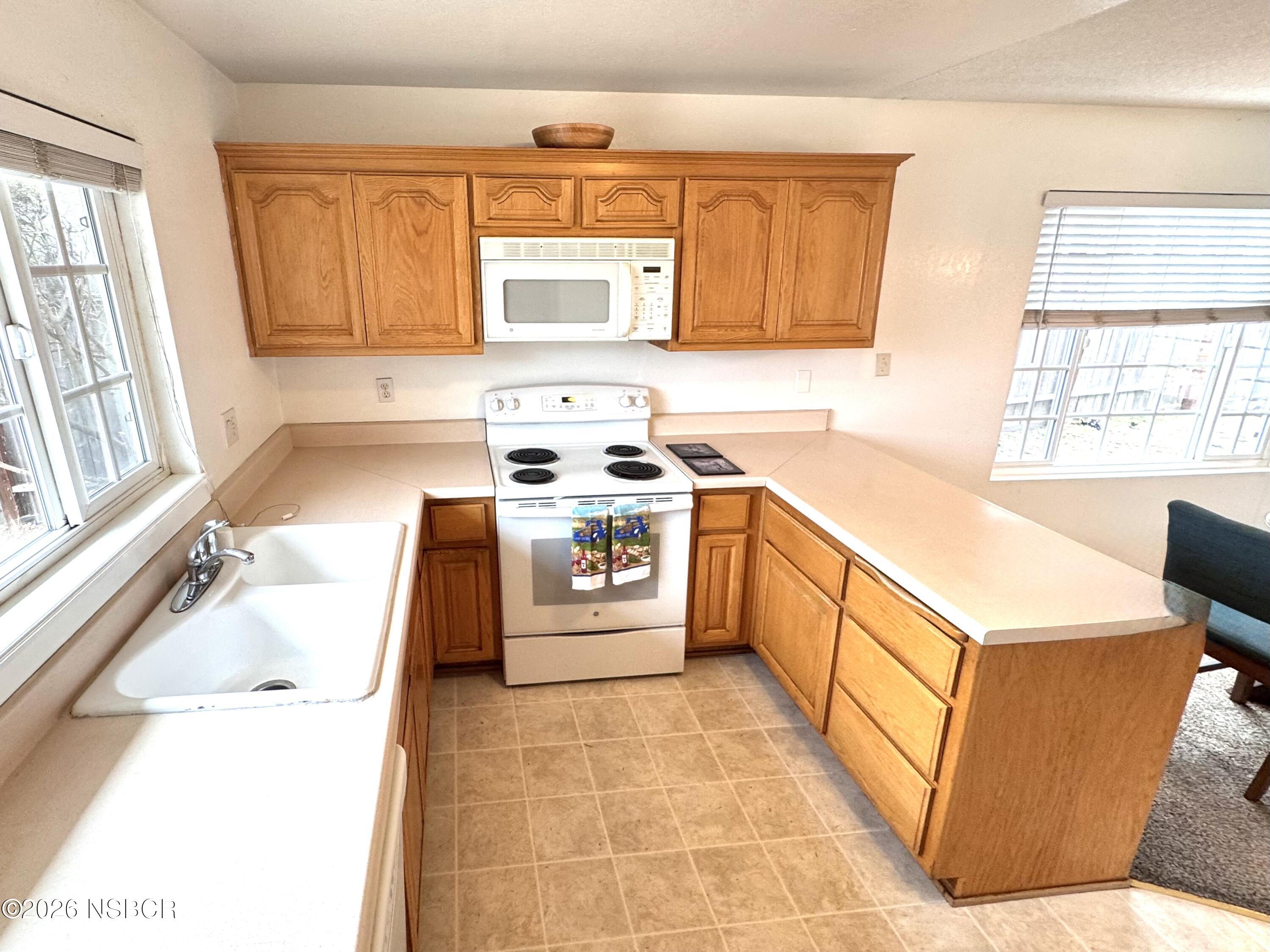 1340 Marie Court Santa Maria, CA 93454 - Photo 4 of 19 IMG_5485