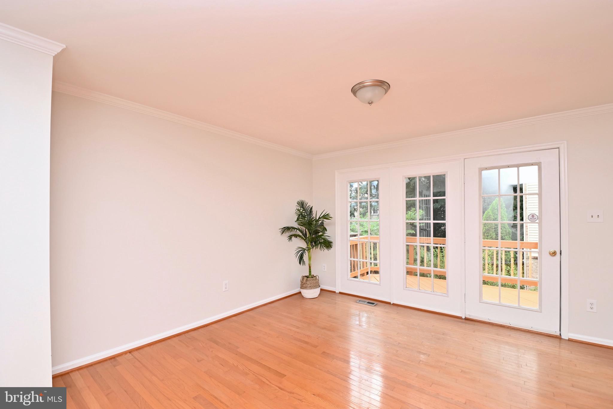 3808 Inverness Road Fairfax, VA 22033 - Photo 18 of 40