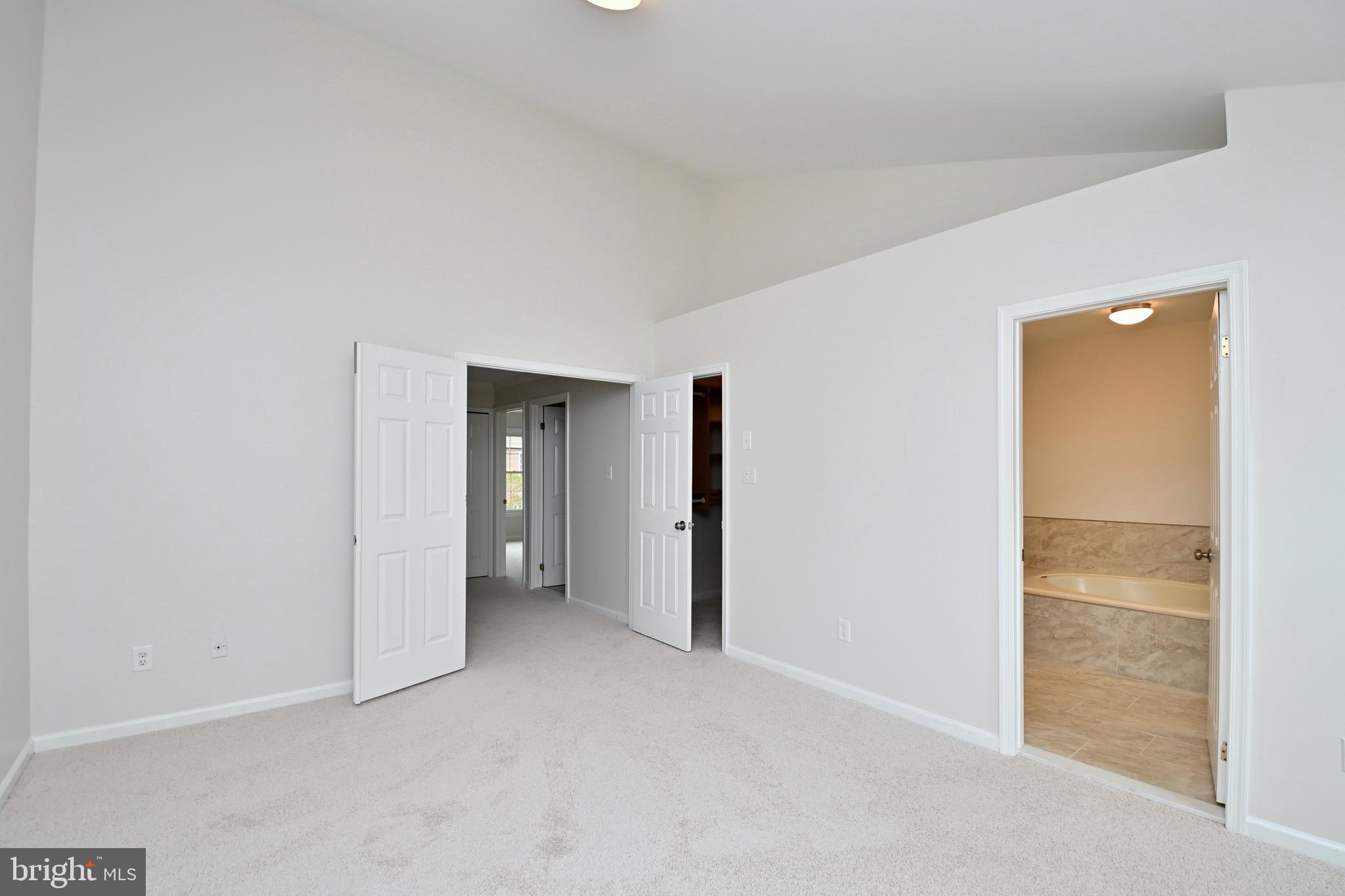 3808 Inverness Road Fairfax, VA 22033 - Photo 23 of 40