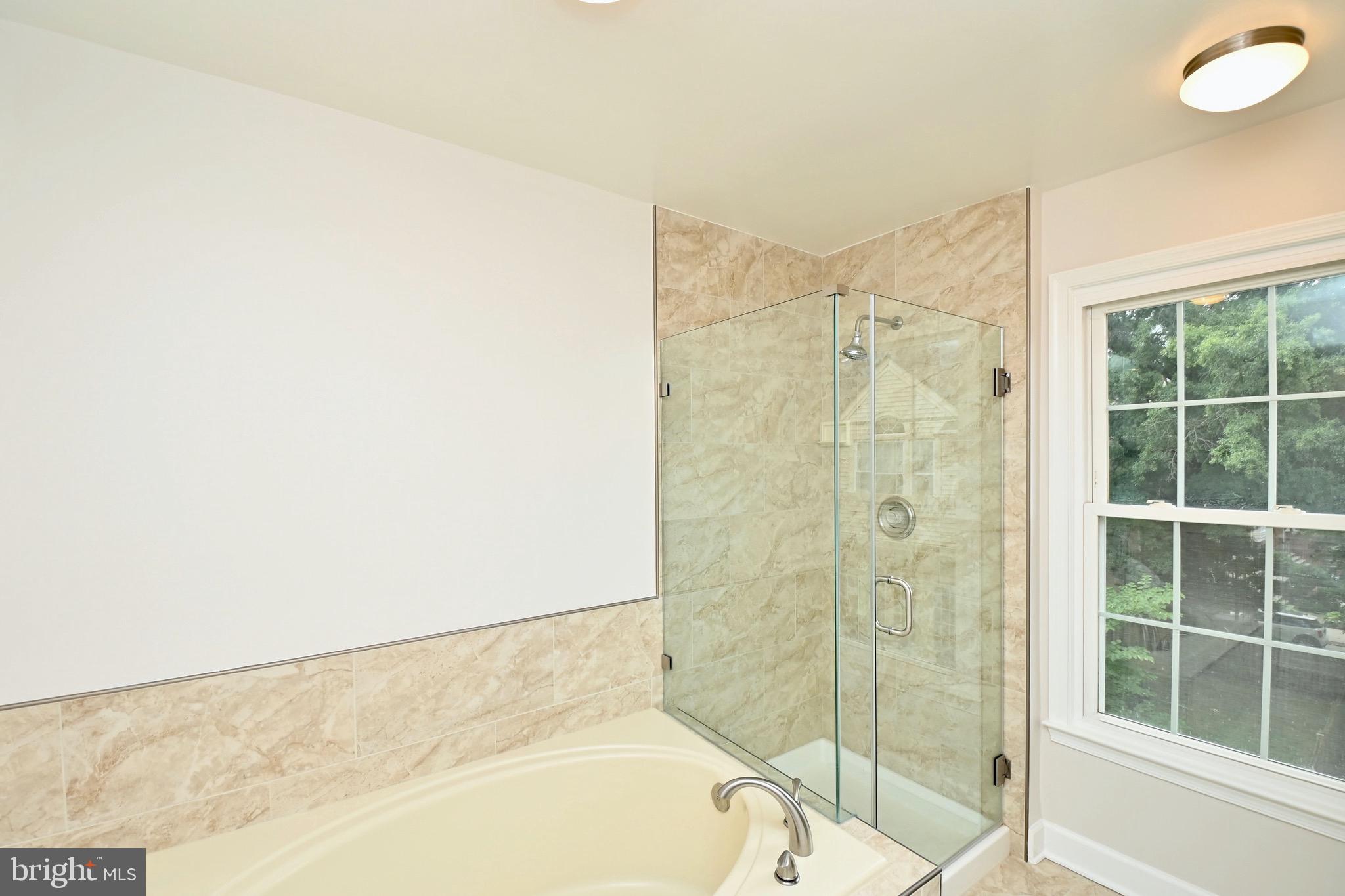 3808 Inverness Road Fairfax, VA 22033 - Photo 26 of 40