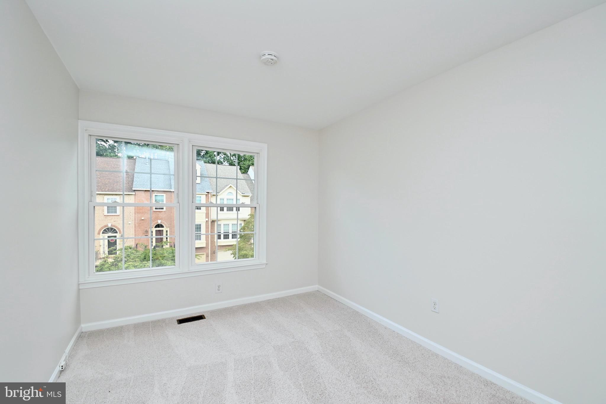 3808 Inverness Road Fairfax, VA 22033 - Photo 27 of 40
