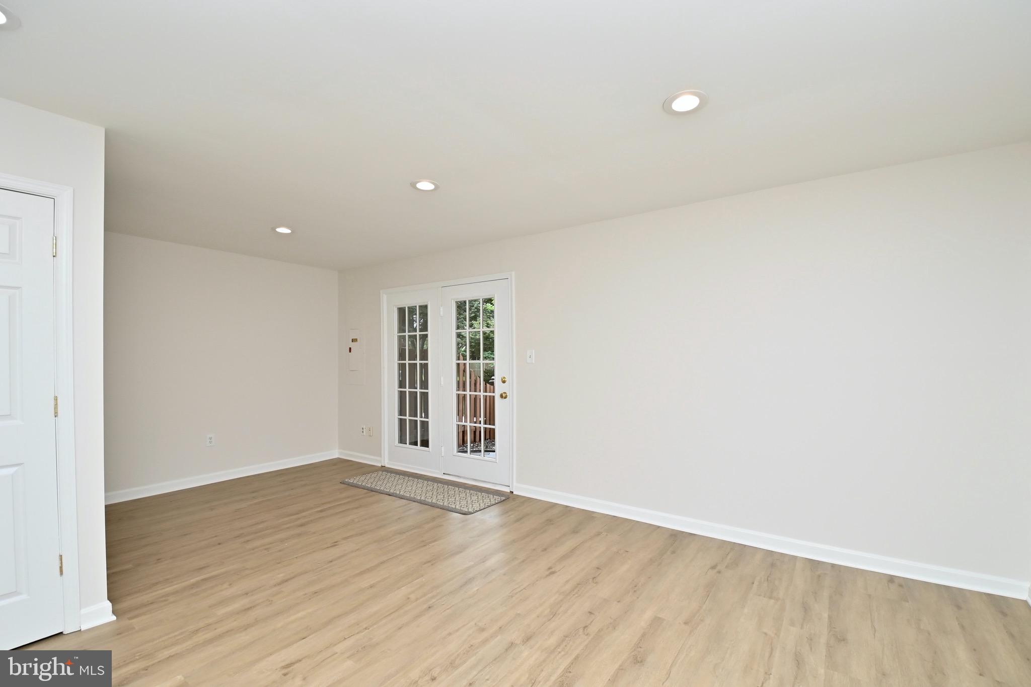3808 Inverness Road Fairfax, VA 22033 - Photo 33 of 40