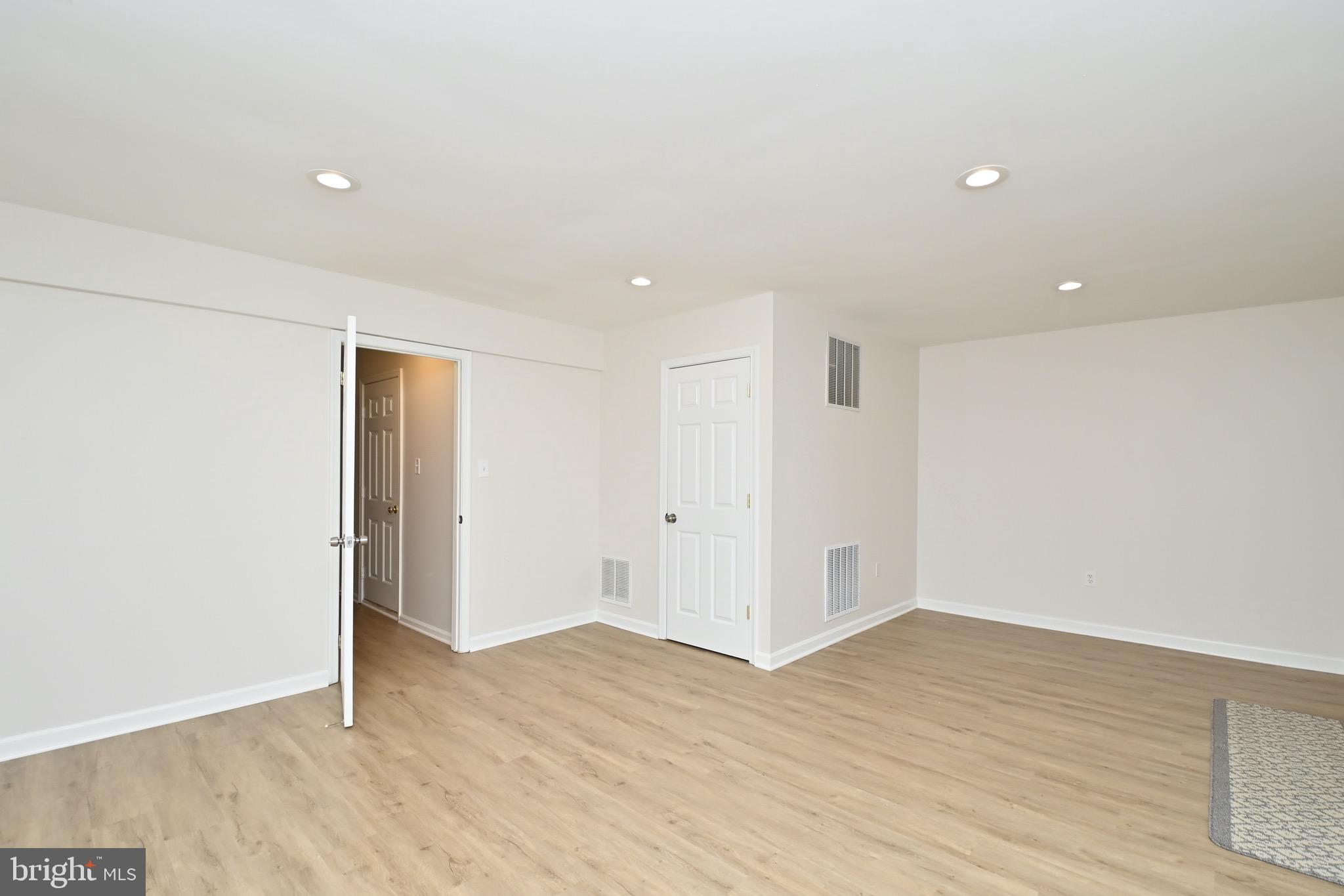 3808 Inverness Road Fairfax, VA 22033 - Photo 34 of 40