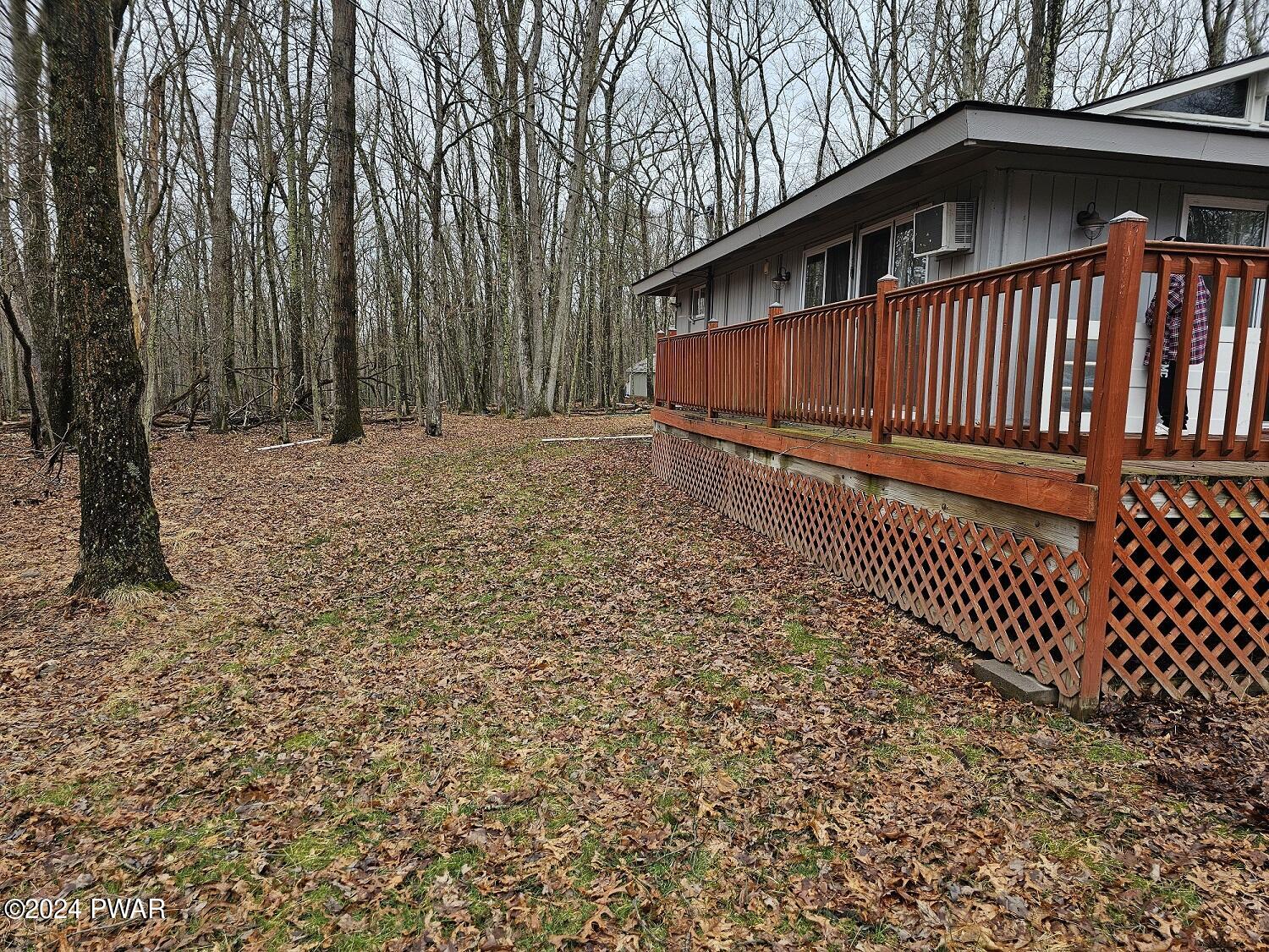 263 Forest Ridge Drive Hawley, PA 18428 - Photo 10 of 17 11-Deck